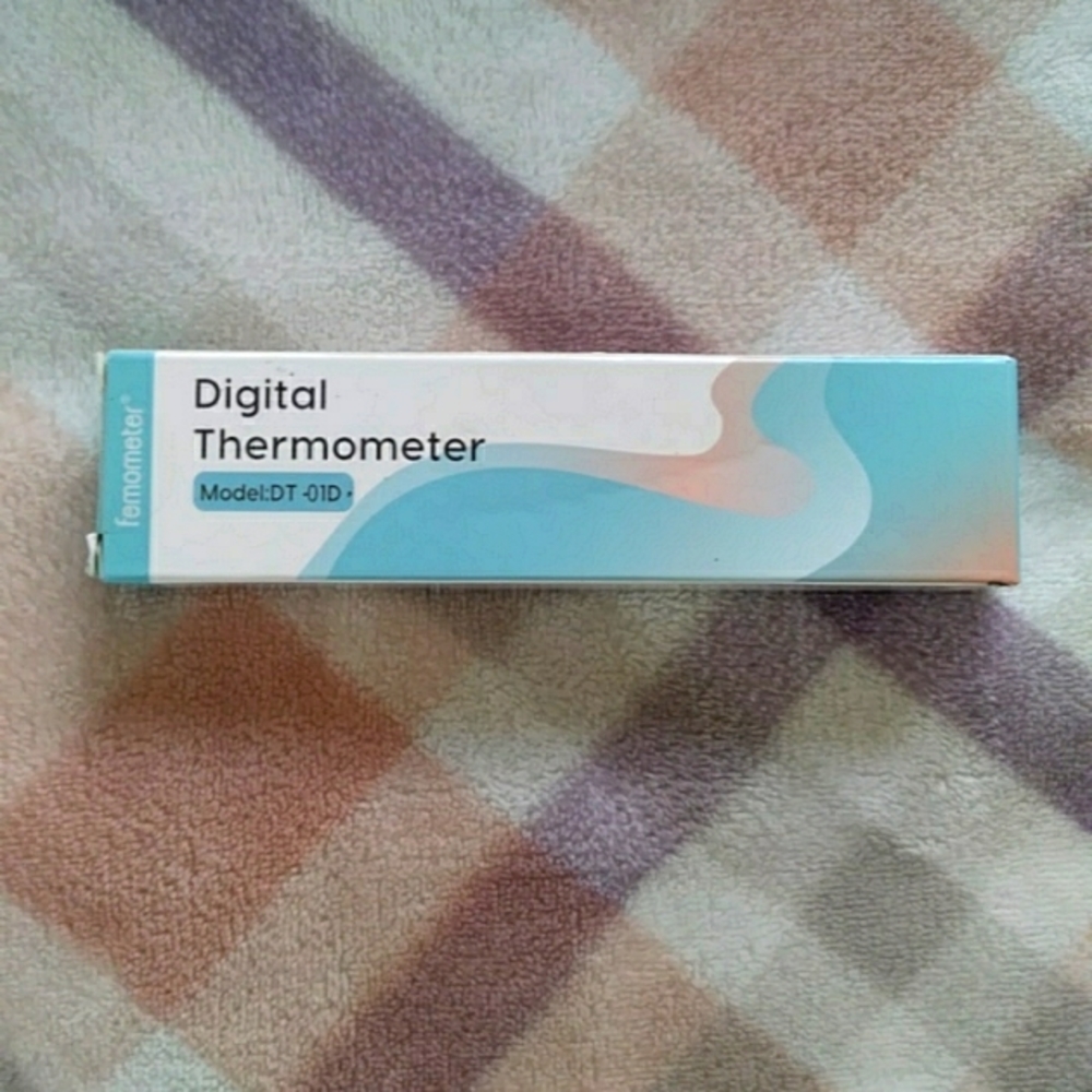 Digital thermometer - FREE with any purchase.